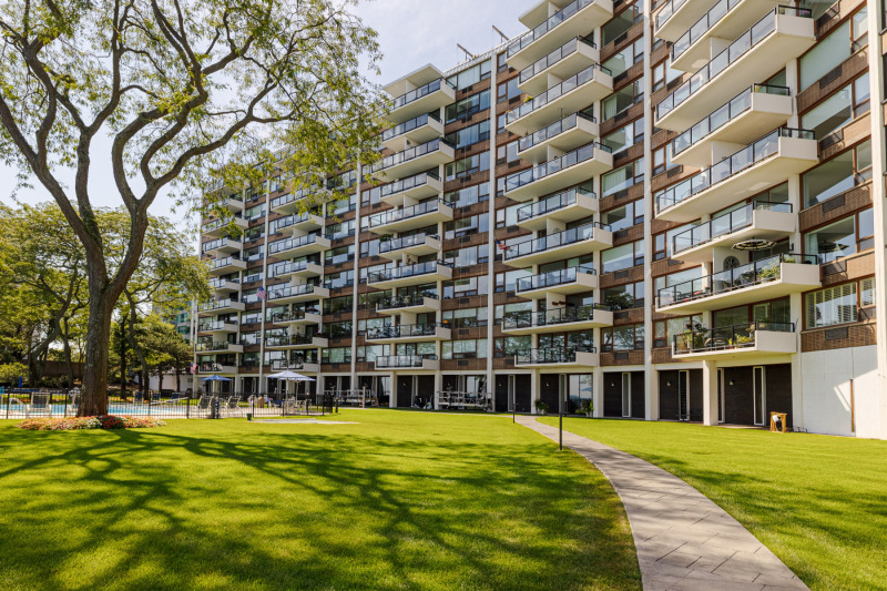 1630-sheridan-grounds-01