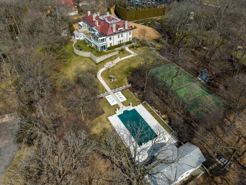 310-500NGREENBAYLAKEFORESTSHOWCASE