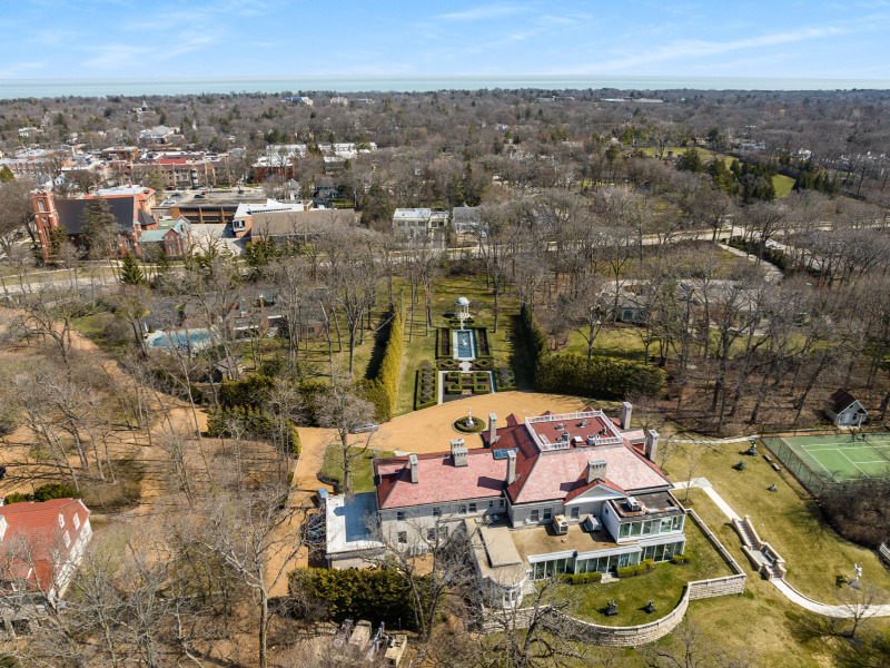 320-500NGREENBAYLAKEFORESTSHOWCASE