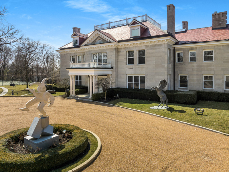 324-500NGREENBAYLAKEFORESTSHOWCASE