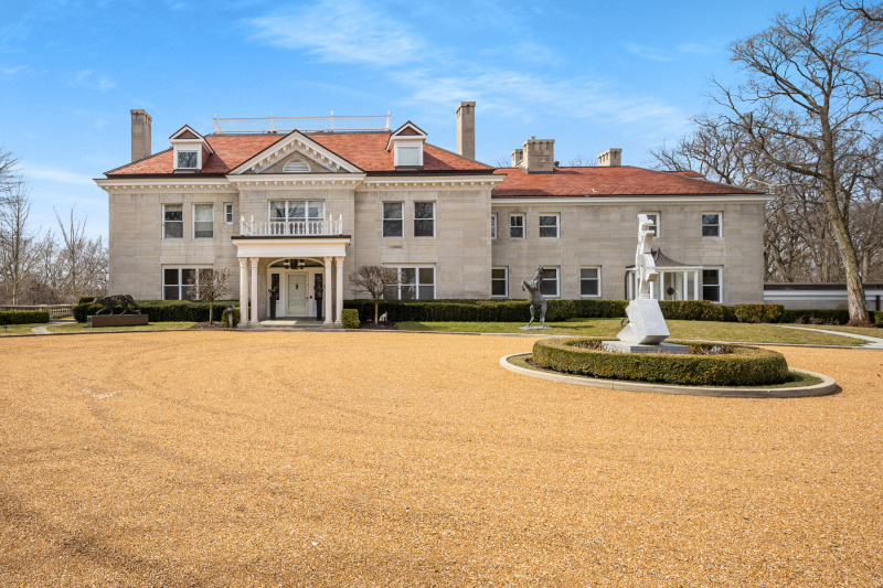 326-500NGREENBAYLAKEFORESTSHOWCASE