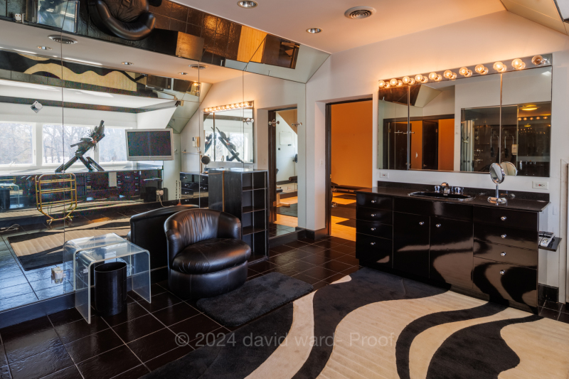 265-500NGREENBAYLAKEFORESTSHOWCASE